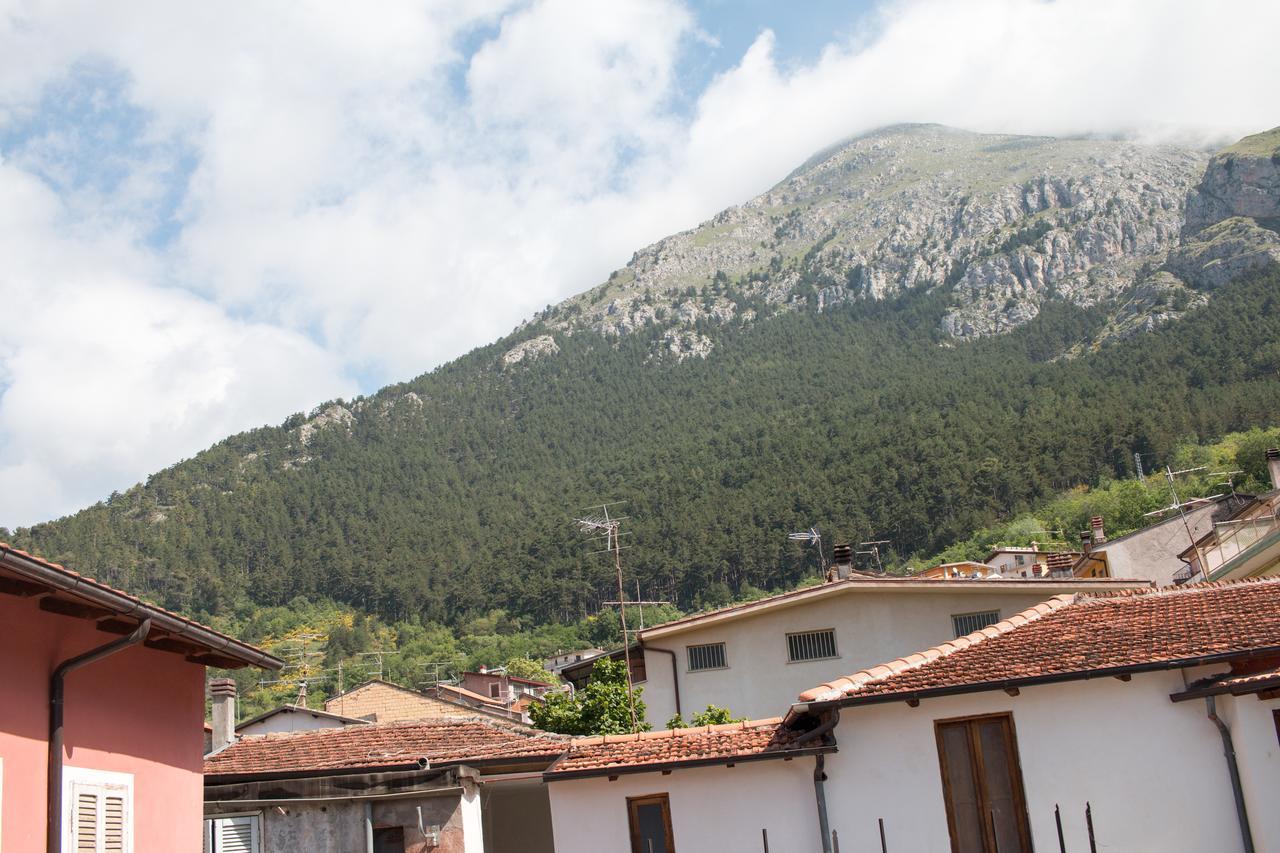 Il Mughetto Bed & Breakfast Celano Exterior foto