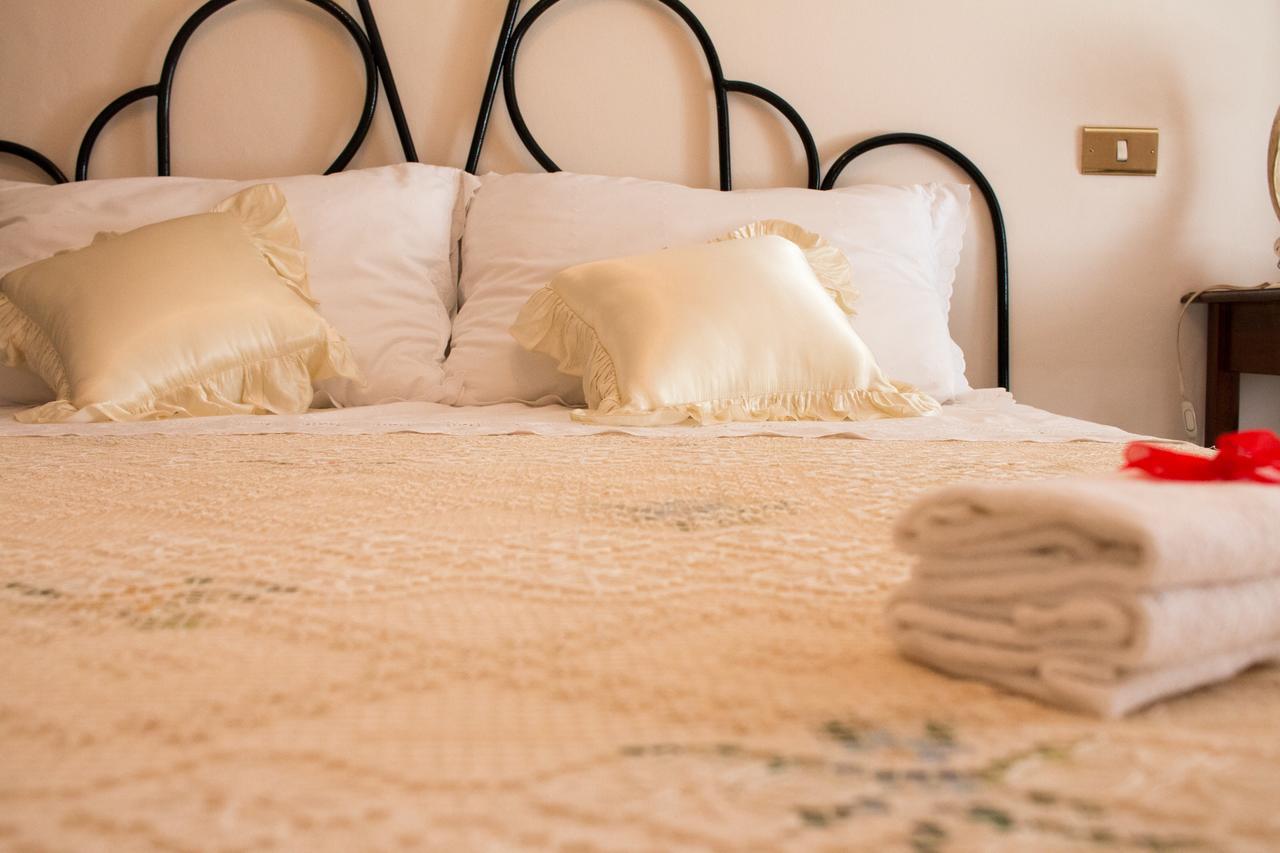 Il Mughetto Bed & Breakfast Celano Exterior foto