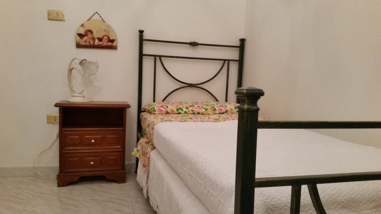 Il Mughetto Bed & Breakfast Celano Exterior foto